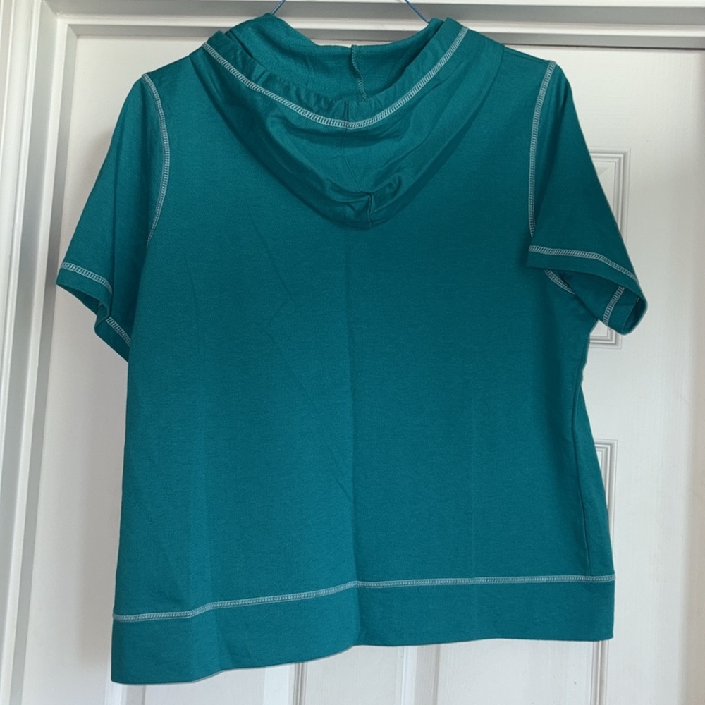 Onque Casuals Turquoise Knit Top with 2 embroidered front pockets and hood $19 - Picture 2 of 7